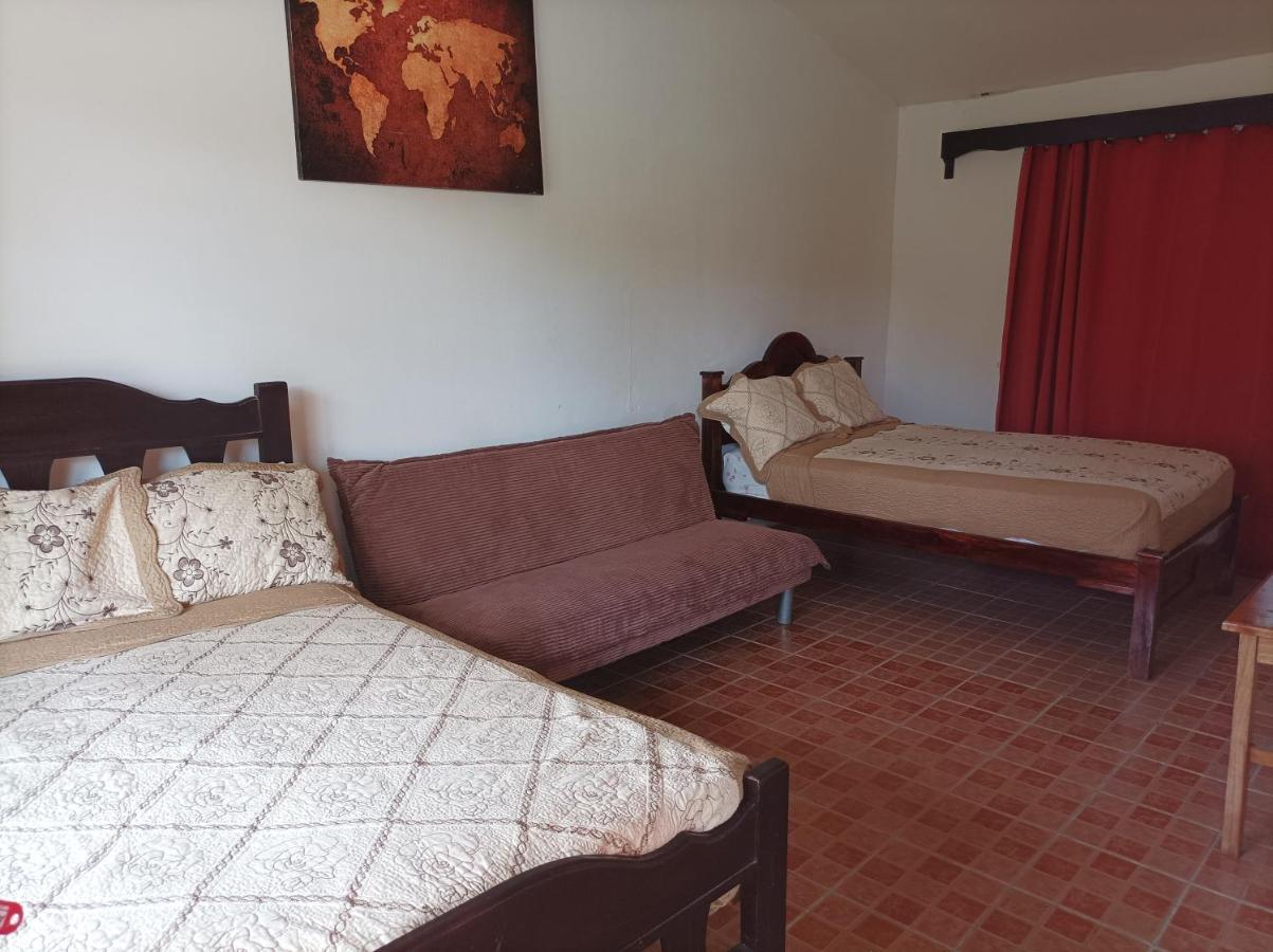 Cabanas Mountain River Lake Inn Nueva California Εξωτερικό φωτογραφία