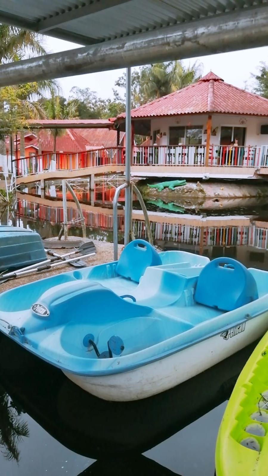 Cabanas Mountain River Lake Inn Nueva California Εξωτερικό φωτογραφία